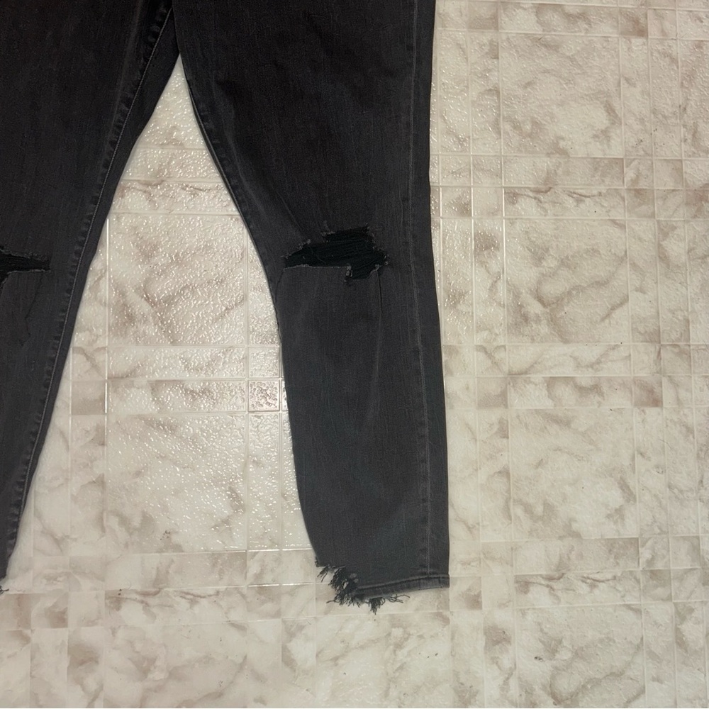 A&F Plus Size Curve Super Skinny Ankle High Rise Distressed Black 37 / 24 Long - Picture 5 of 14